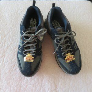 NWT Men's Skechers Gel-Infused Memory Foam Sneakers